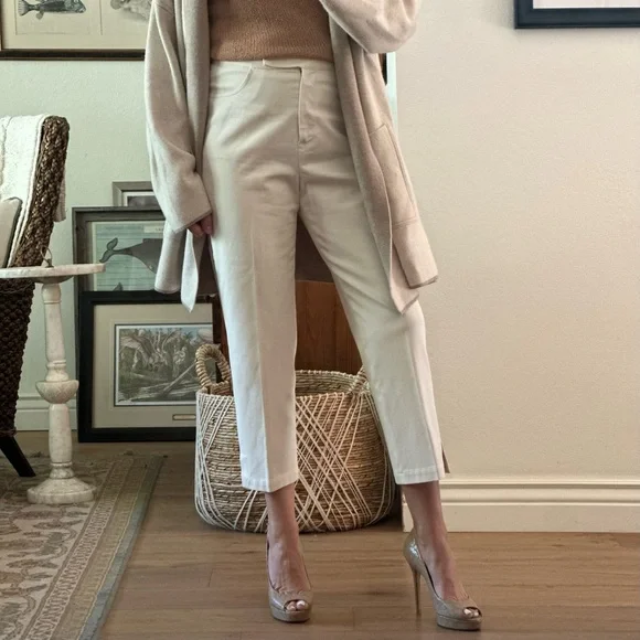 St John Sport Pants - Picture 15 of 15